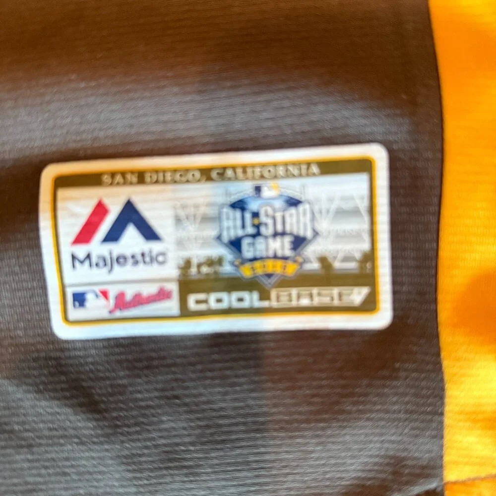 MLB - Picture 5 of 7